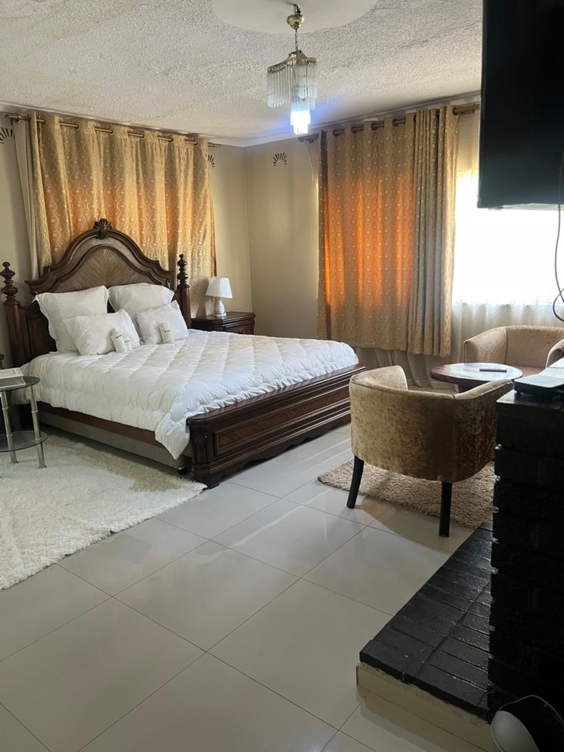 Guest accommodation at Maranatha Gardens